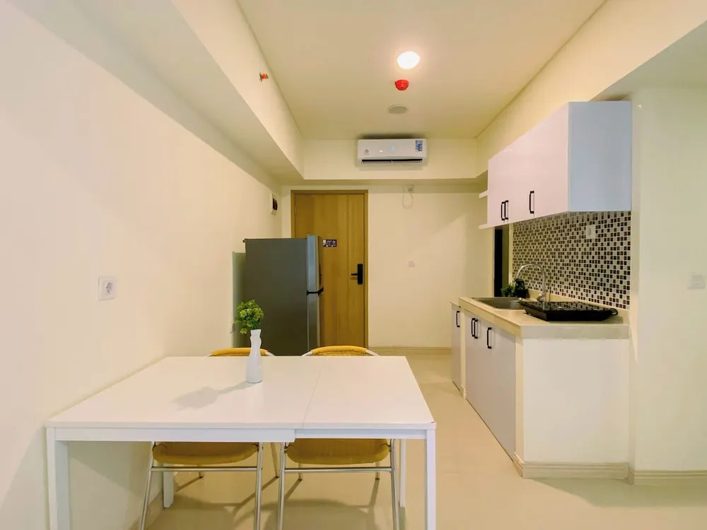 2Br Near Aeon Deltamas At Meikarta Apartment