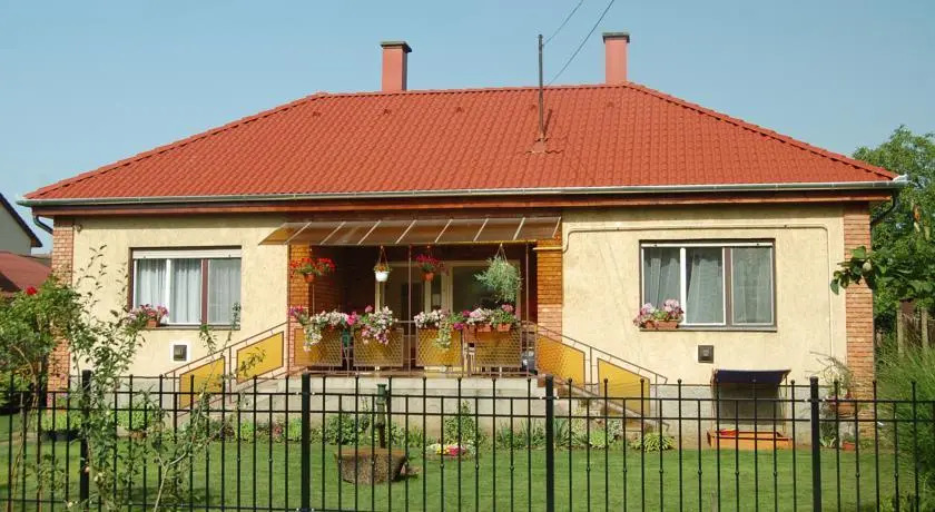 Piroska Vendégház