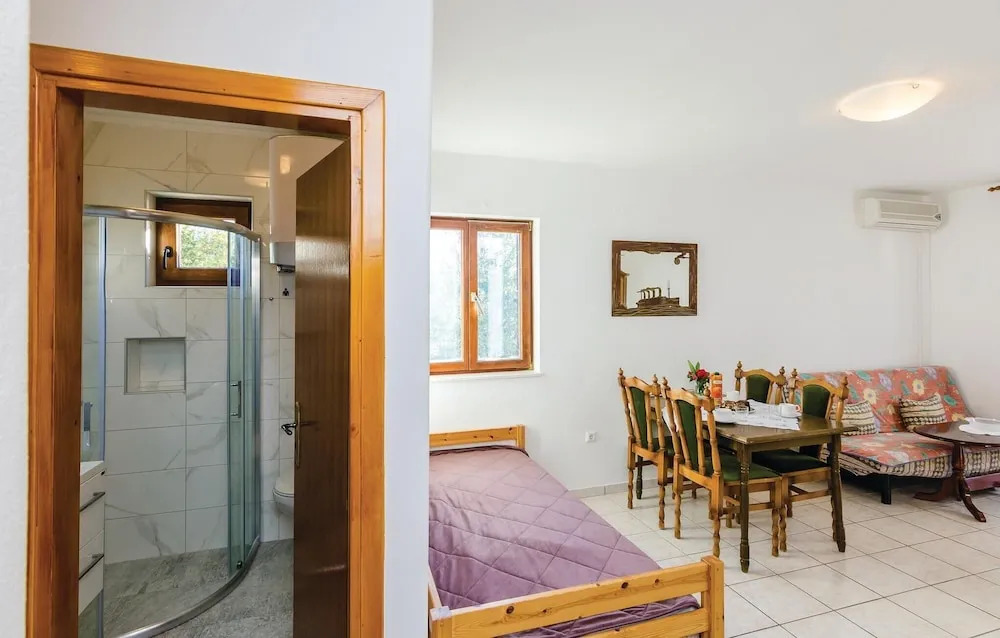 Amazing Home in Herceg Novi With Wifi and 1 Bedrooms