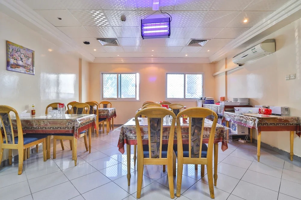OYO 429 City Hotel