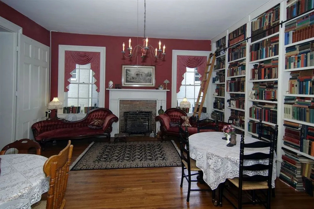 Hall Place Bed & Breakfast