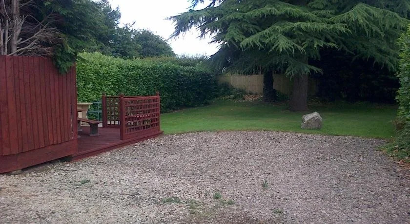 Follets B & B