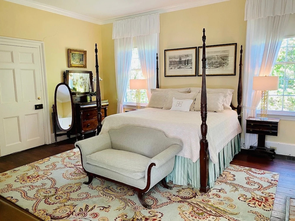 Linden - A Historic Bed and Breakfast