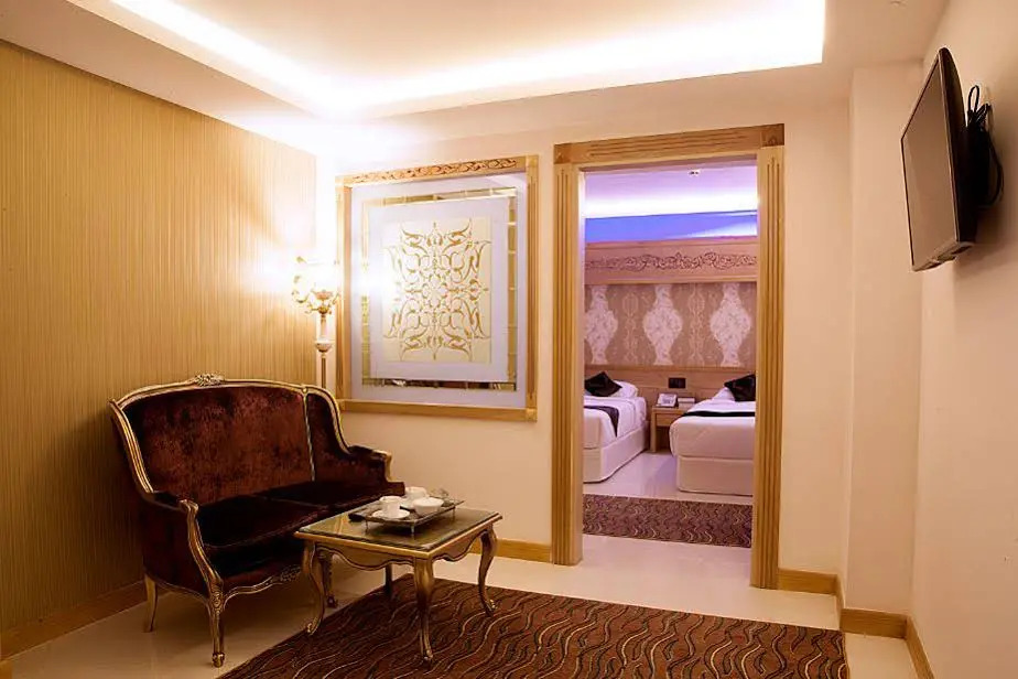 Boshra Hotel