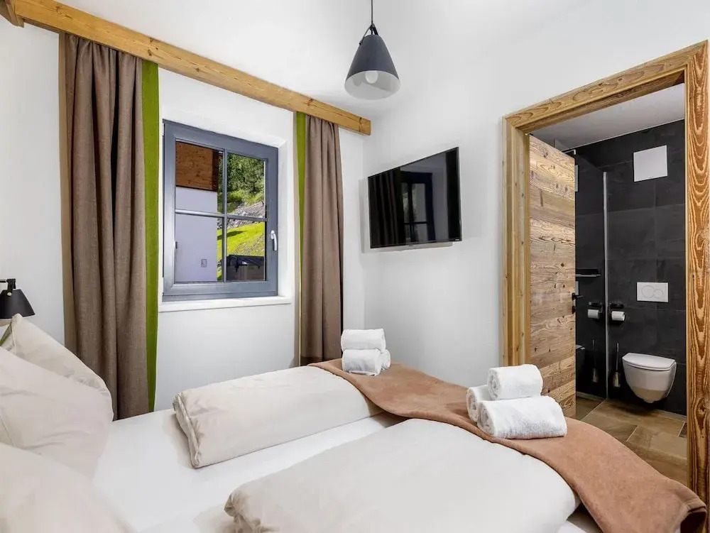 Attractive Chalet on the Ski-slopes