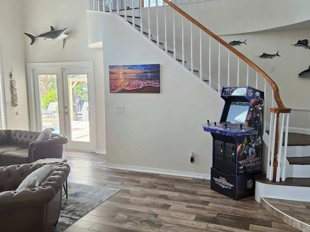 Cocoon Island Villa Luxury 5 BDR Waterfront Home