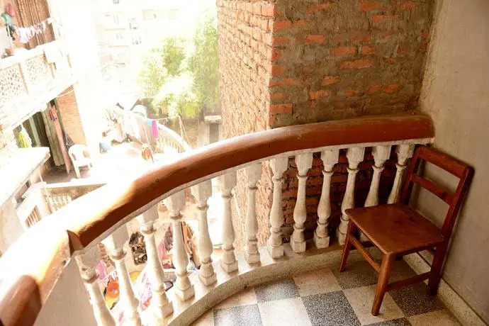 Shree Lal Inn