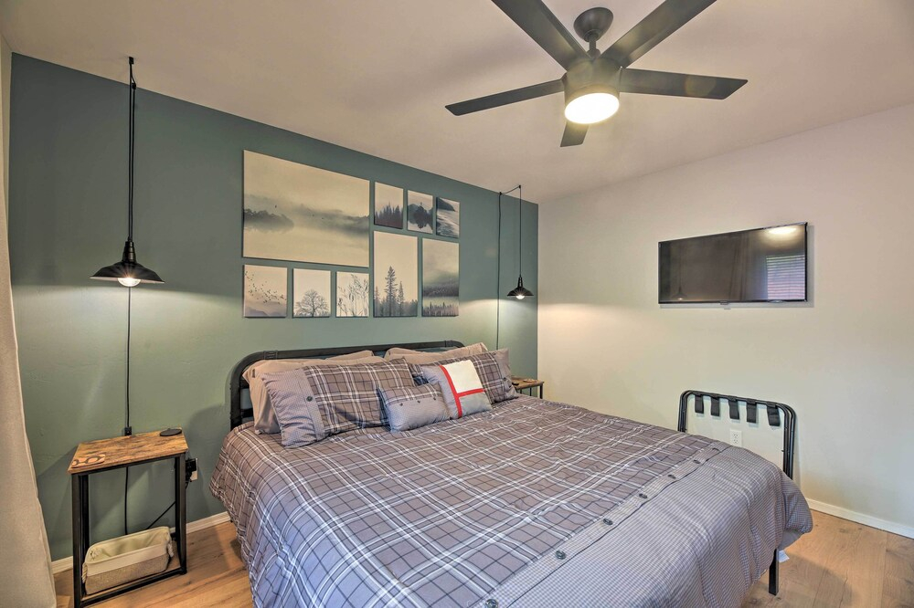Trail Access: Pet-Friendly Cabin in Show Low