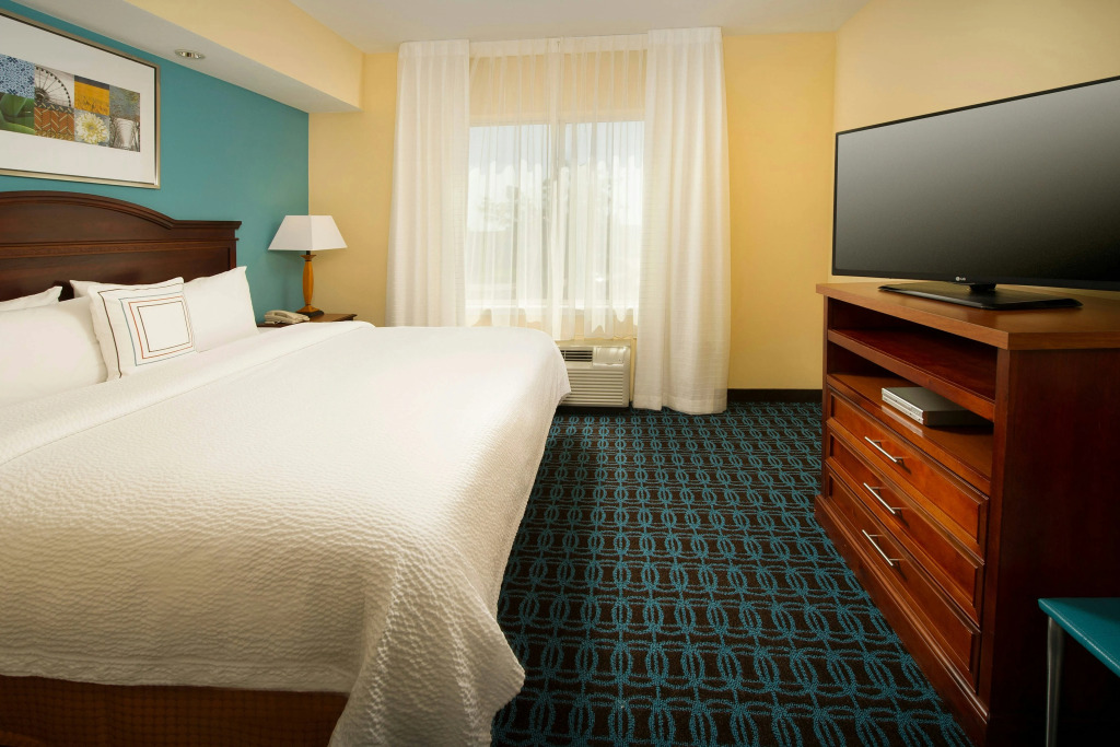 Fairfield Inn & Suites by Marriott Marshall
