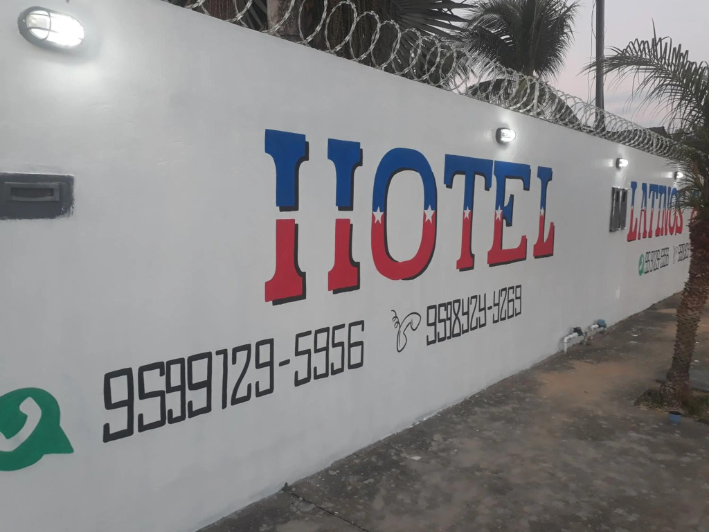 HOTEL LATINOS 2