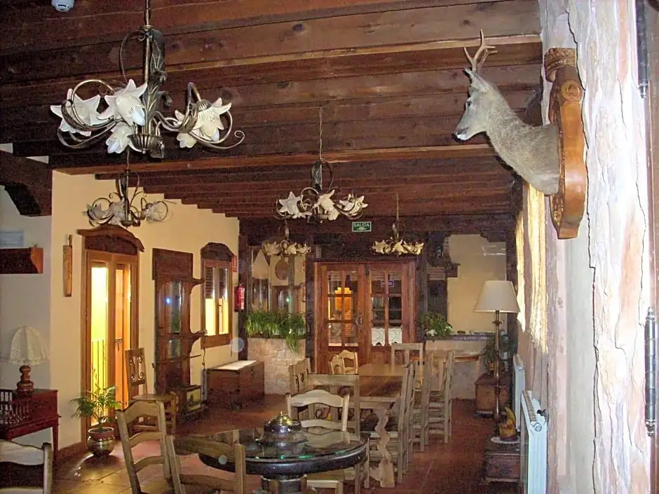 HOTEL RURAL LA ROMEROSA