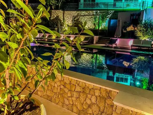 Apartments Secret Garden