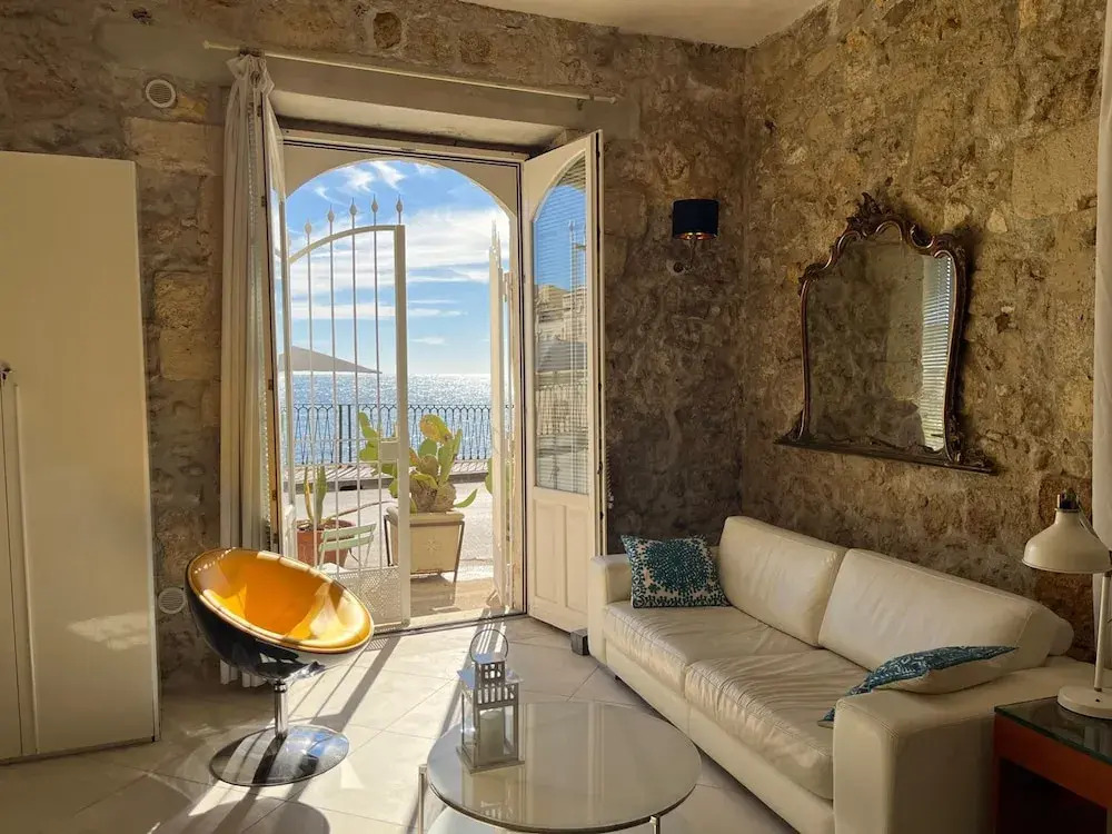 Guest House Ortigia Calarossa