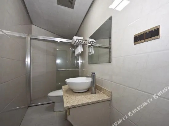 Huayou Hotel
