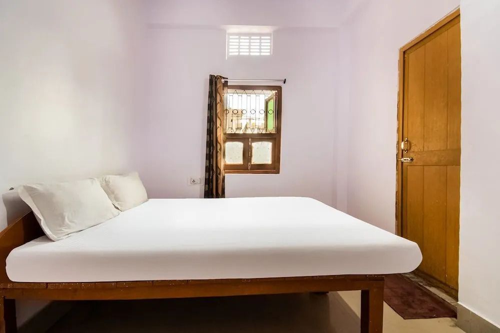 Spot On 39895 Shivam Guest House 2
