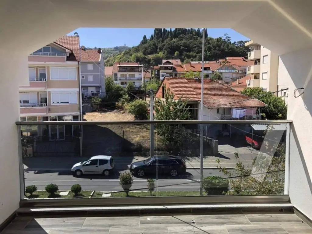 Gold Apartment