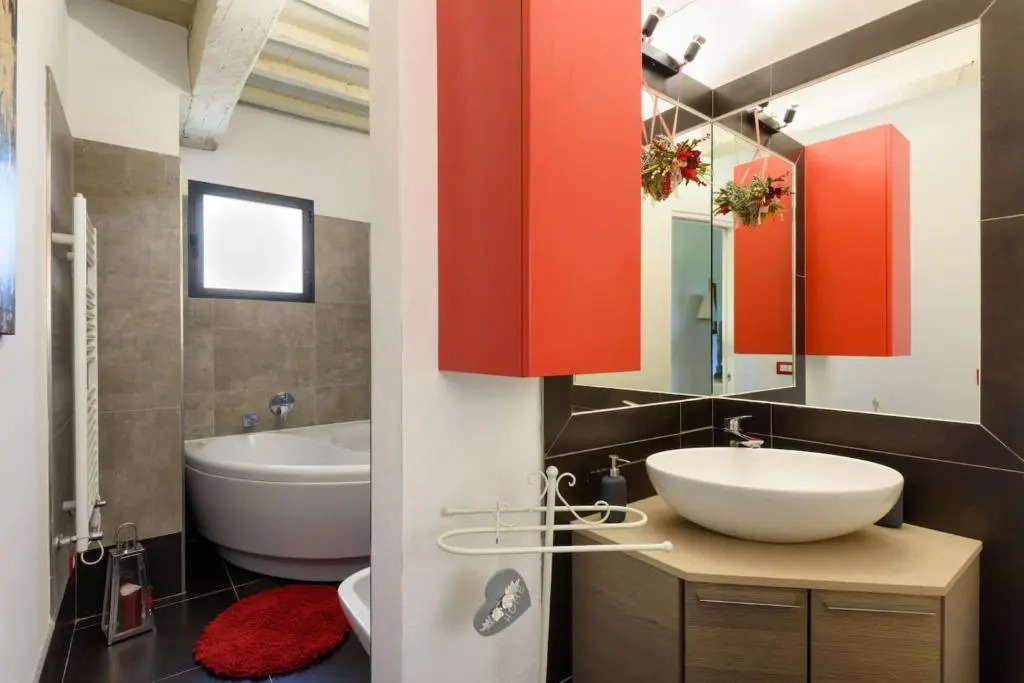 House With one Bedroom in Trequanda, With Shared Pool and Enclosed Garden