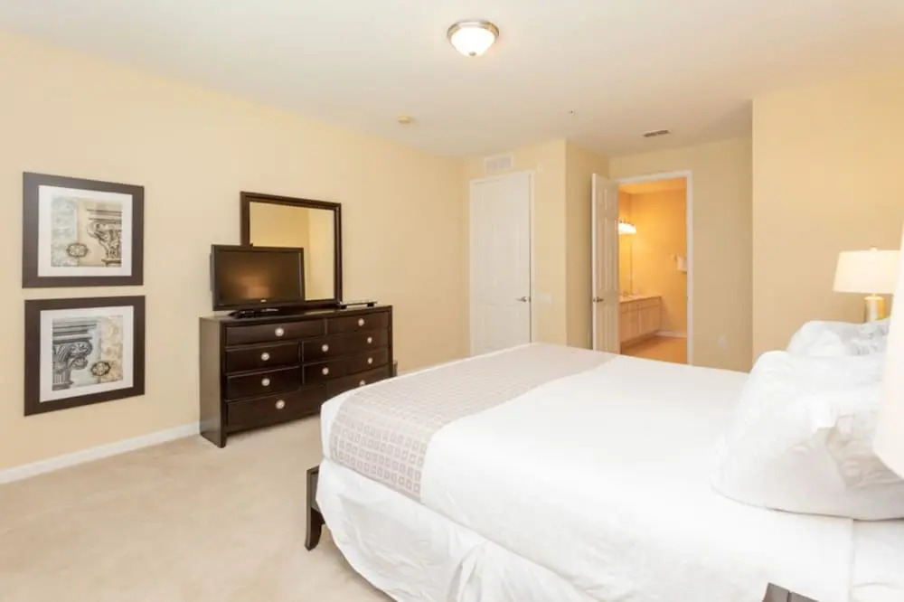 Vista Cay - 5012 Shoreway Loop #205