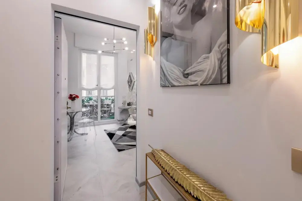 Falcone 5 – Stylish Duo Apartments