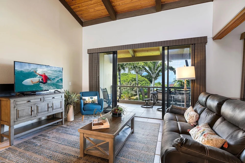 Keauhou Kona Surf & Racquet Club#9-304