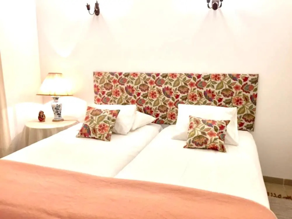 House With 2 Bedrooms in São Martinho do Porto, With Furnished Balcony and Wifi Near the Beach
