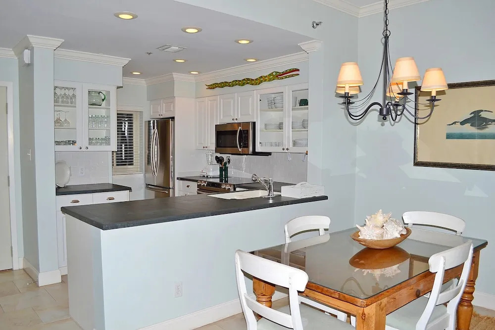 Tops'l Resort by Gibson Beach Rentals
