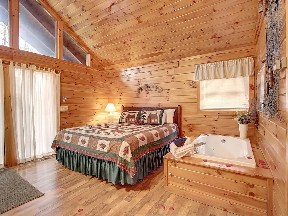 Kozy Korner 1 Bedroom 1 Bathroom Cabin