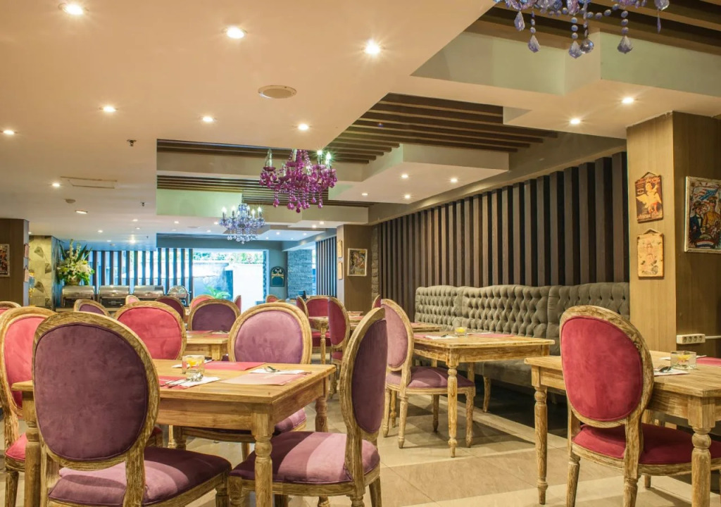 The Vasini Hotel