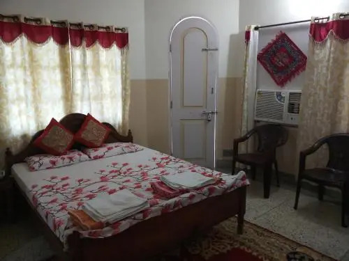 Hotel Monihar