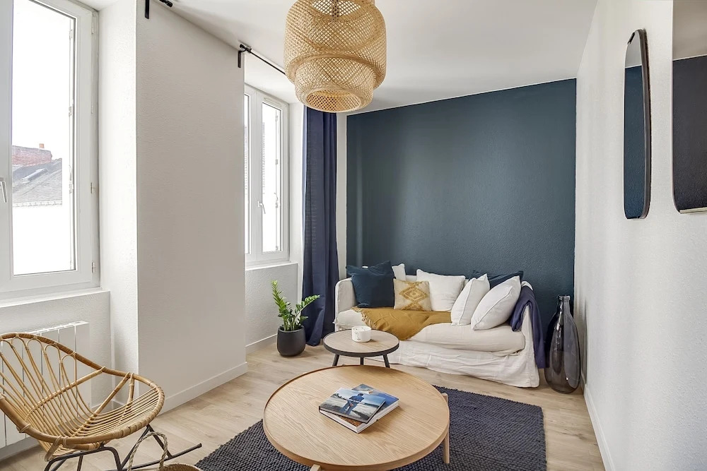 Le Carré Bleu