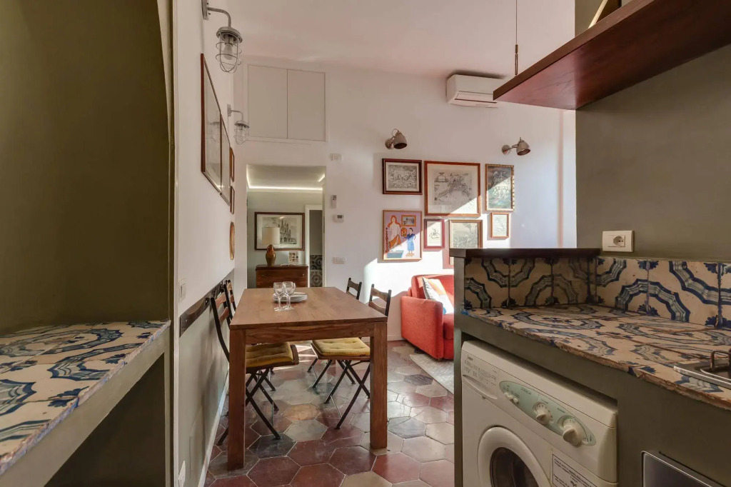 Monti Guest House - Affittacamere