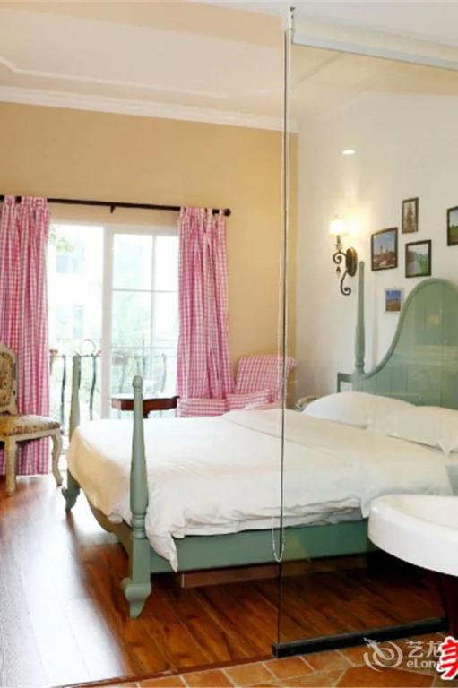 Xiangnanwan American Style Countryside Villa Hotel