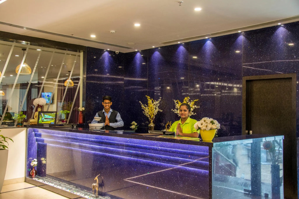 Mantris Hotel
