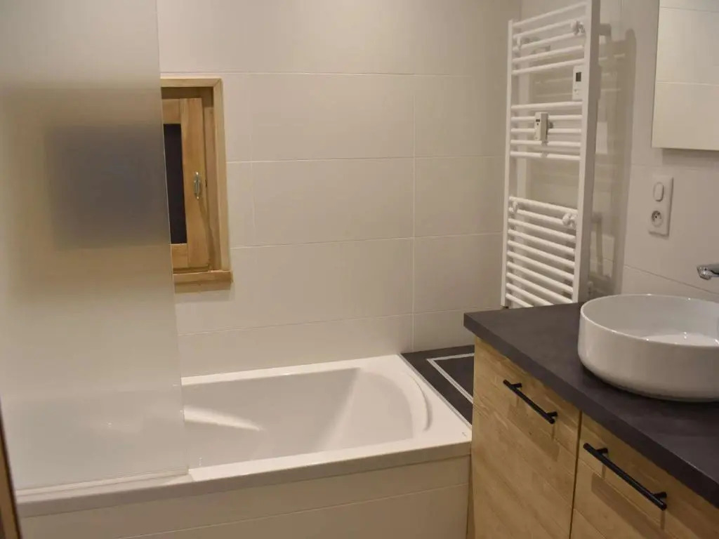 Appartement Méribel, 1 pièce, 2 personnes - FR-1-180-572