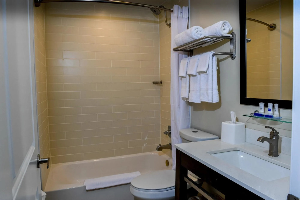 Best Western Plus Philadelphia Convention Center Hotel