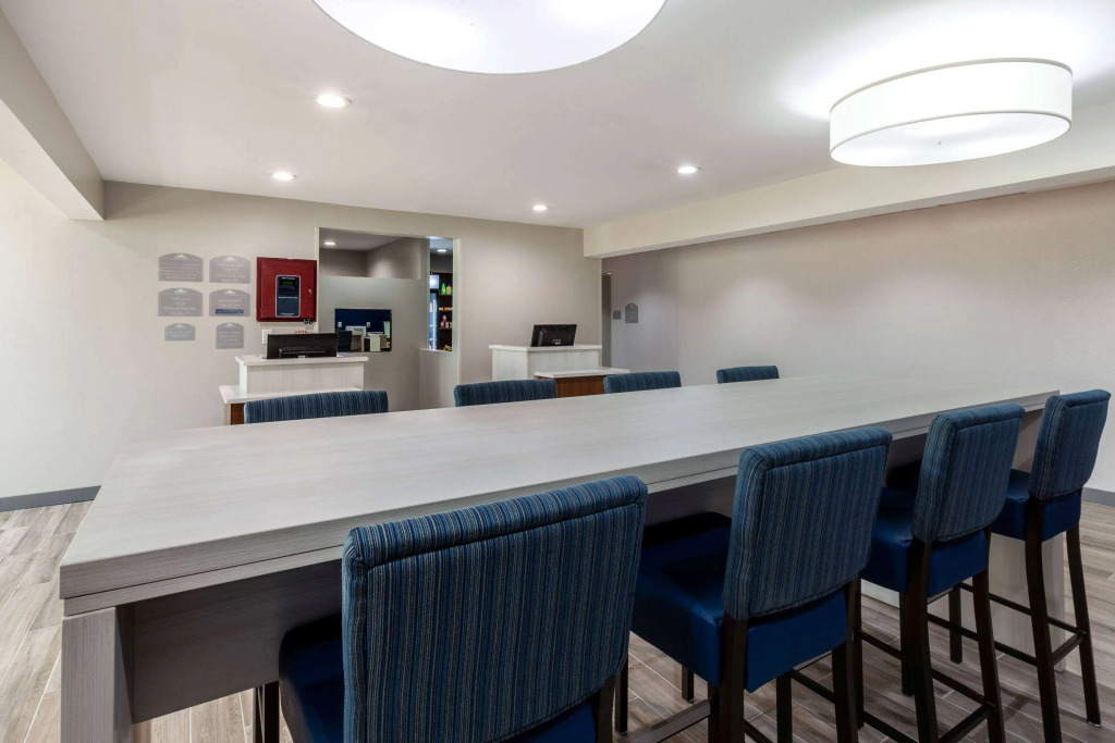 Microtel Inn & Suites by Wyndham Sunbury - Columbus North