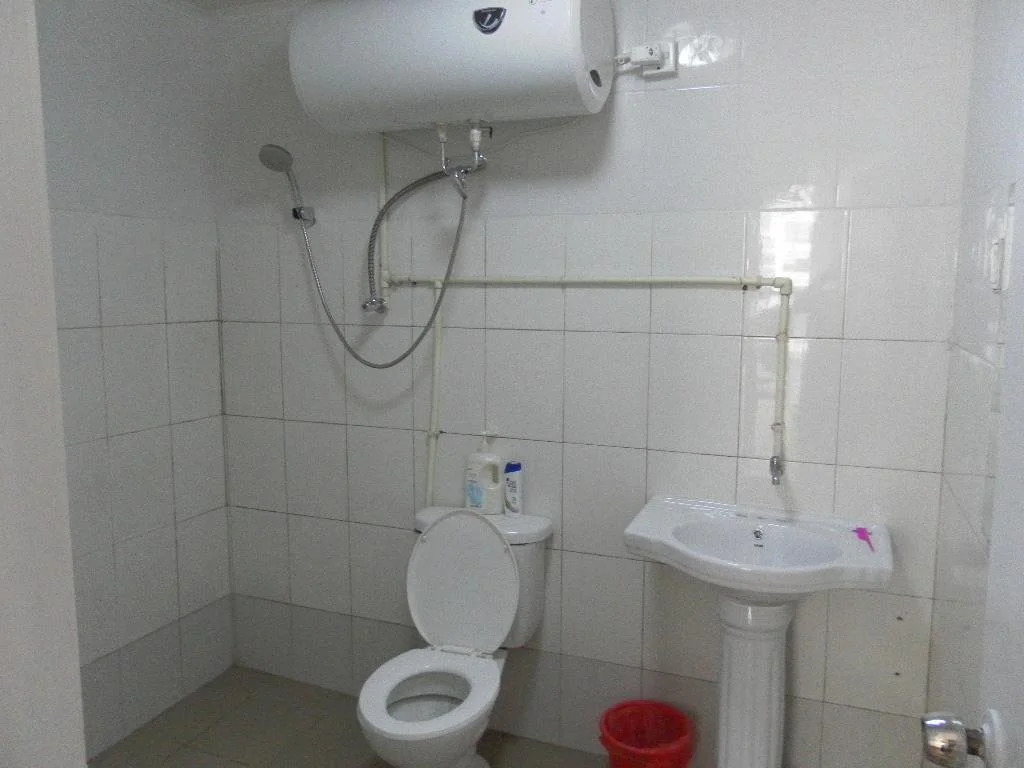 Mr. Chen's Self-Serve Family Inn