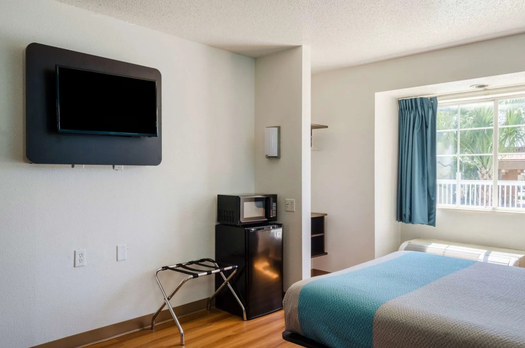 Motel 6-Mobile, AL