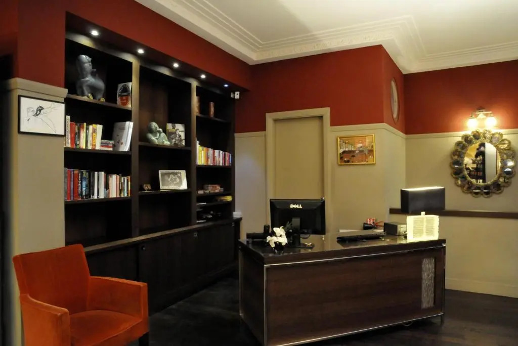 Crystal Hotel