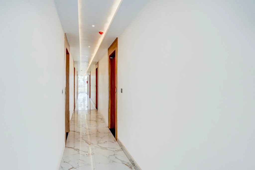 Collection O Ram Mandir Ayodhya Formerly Hotel Aarambh