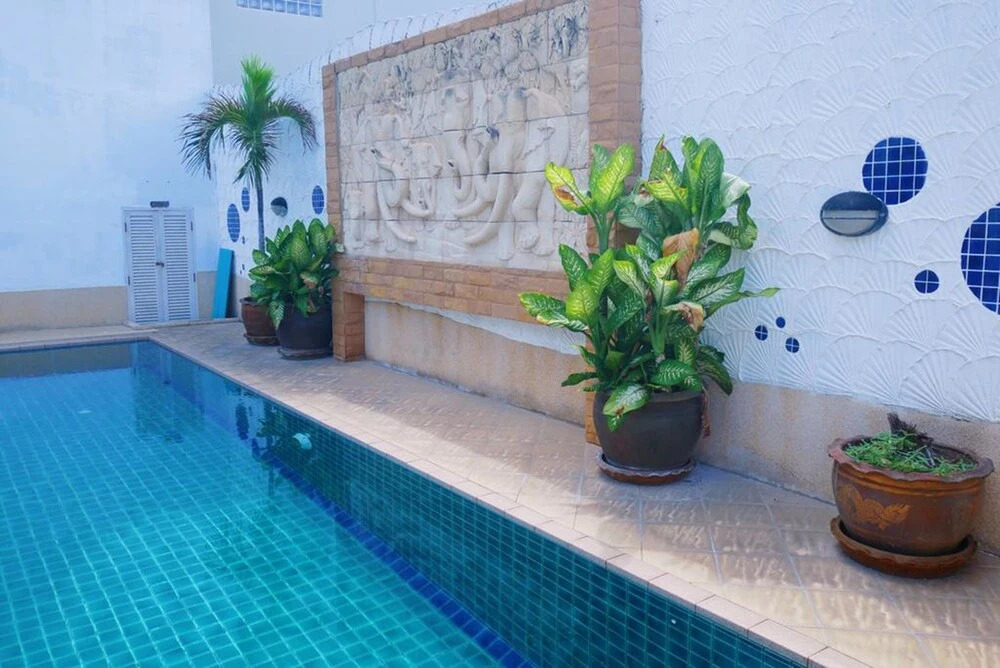 Jed Pee Nong Hotel โรงแรมเจ็ดพี่น้อง