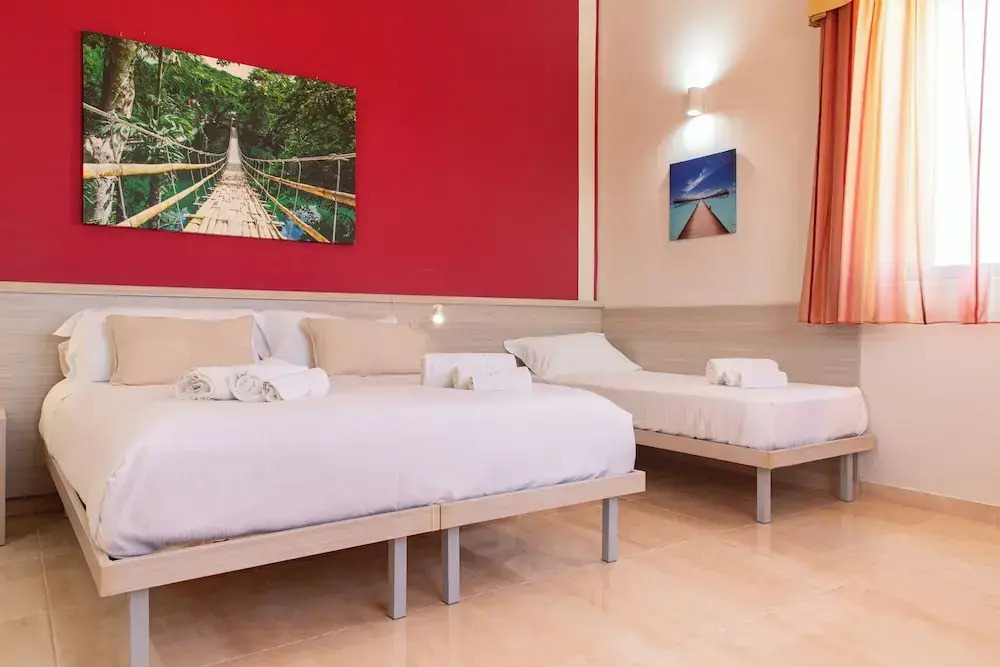 Syraka Hotel LR Collection
