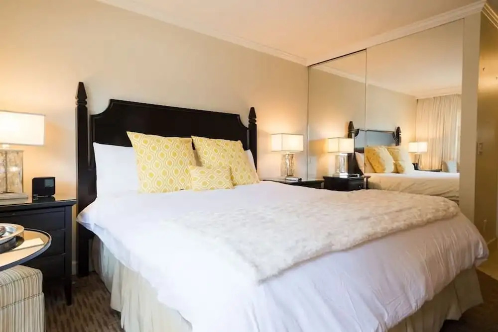 2BR Napa Getaway Side-by-side Condos Golf View