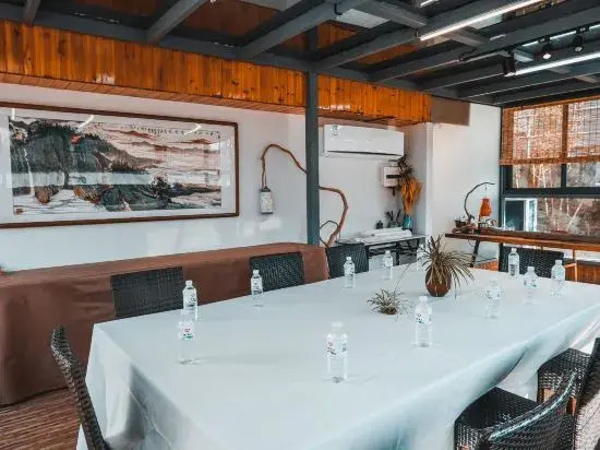 Yunshu Shuijing Hostel