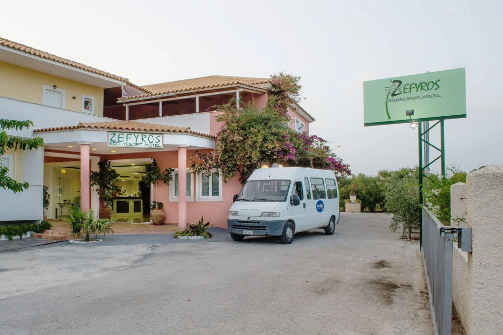 Ecoresort Hotel Zefyros