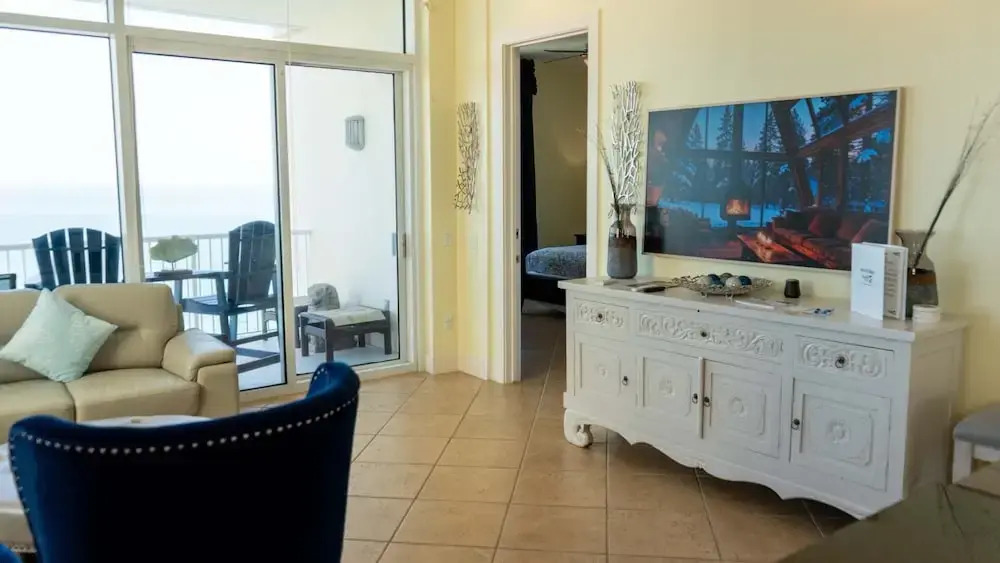 Just A Dream - 26th Floor Luxury @ Sapphire 3 Bedroom Condo