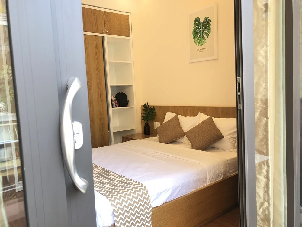 Saigon Holiday House