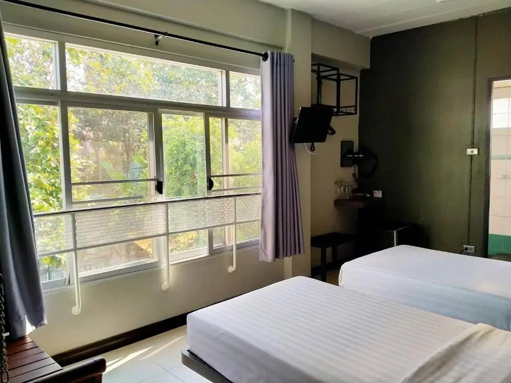 BB House Rambuttri2 บีบี เฮ้าส์ รามบุตรี2