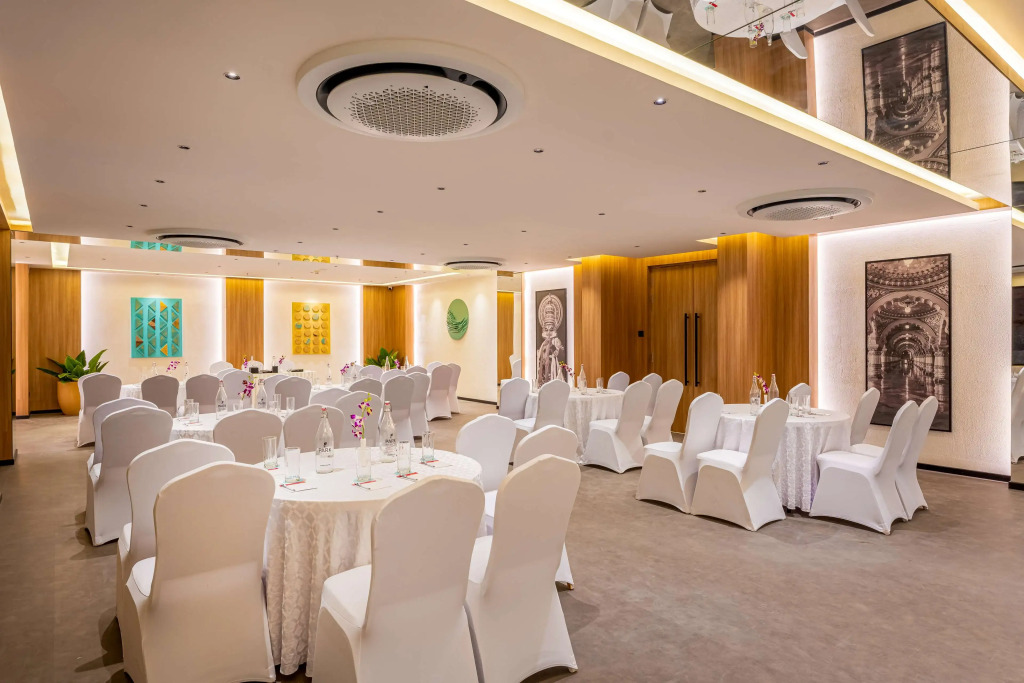 Park Inn & Suites by Radisson Bengaluru Yelahanka