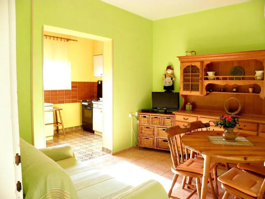 Apartments Gorda - 50m from beach